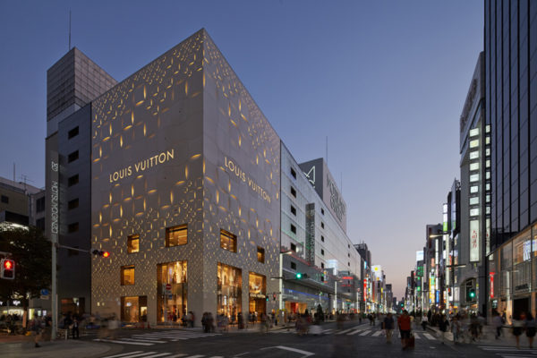 Louis-Vuitton-Ginza-Dreams-of-Luxury