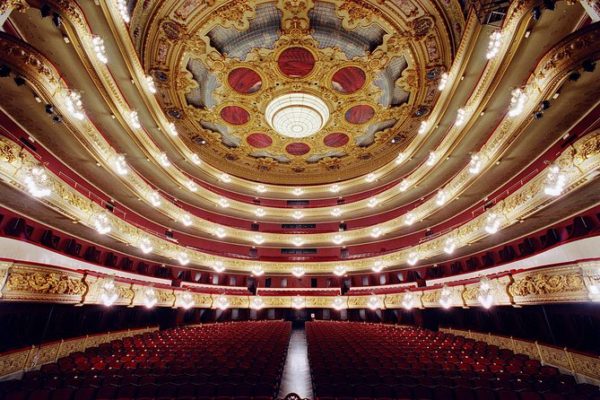 Gran-Teatre-Liceu-Dreams-of-Luxury