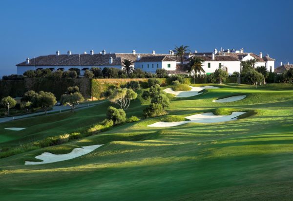 Campo-golf-Casares-Dreams-of-Luxury