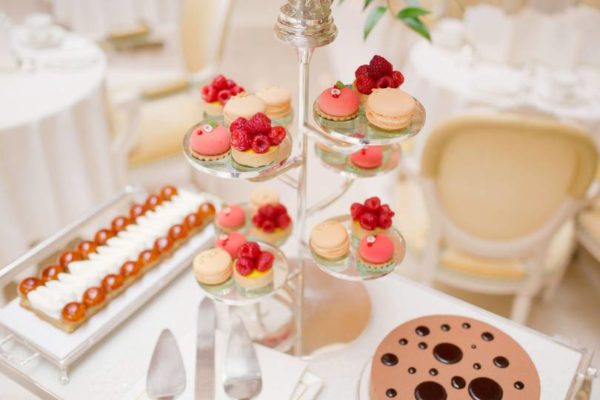 the-ritz-afternoon-tea-London-Dreams-of-Luxury