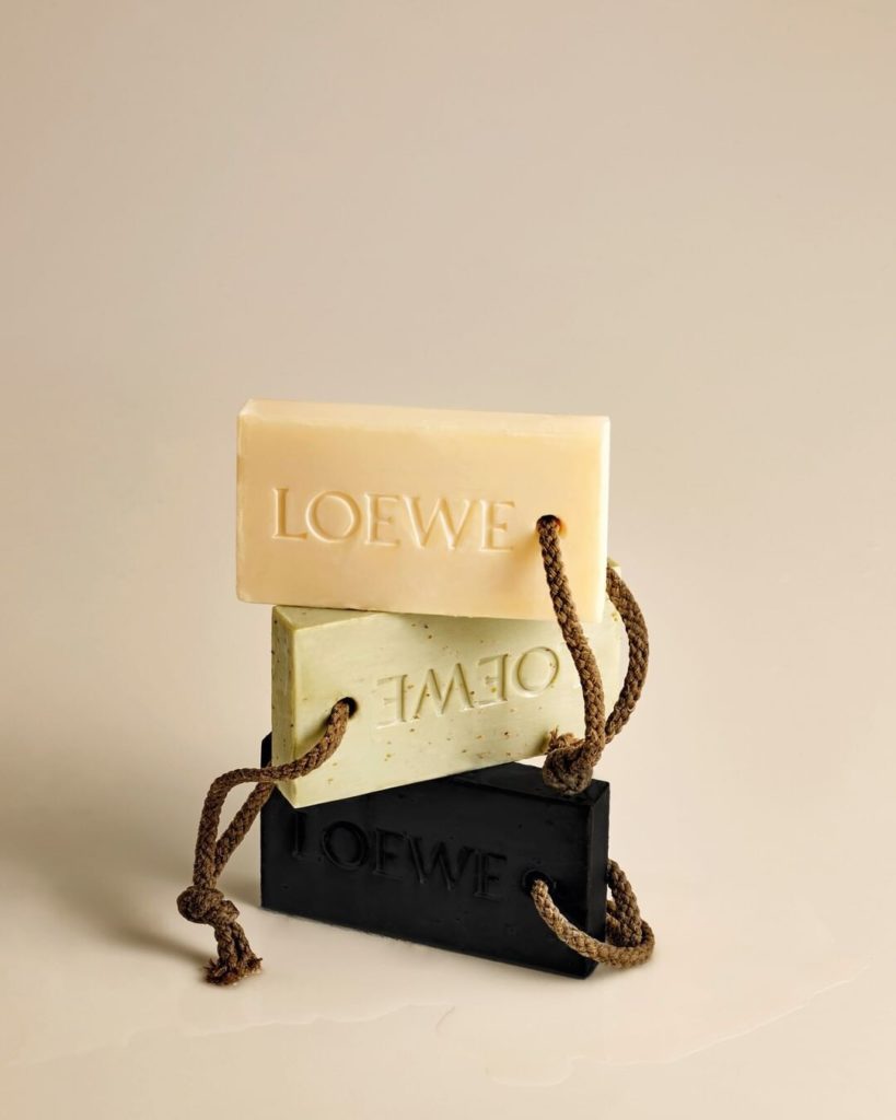 Jabon-solido-Loewe-Dreams-of-Luxury