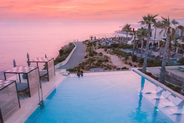 7Pines-resort-ibiza-atardecer-Dreams-of-Luxury