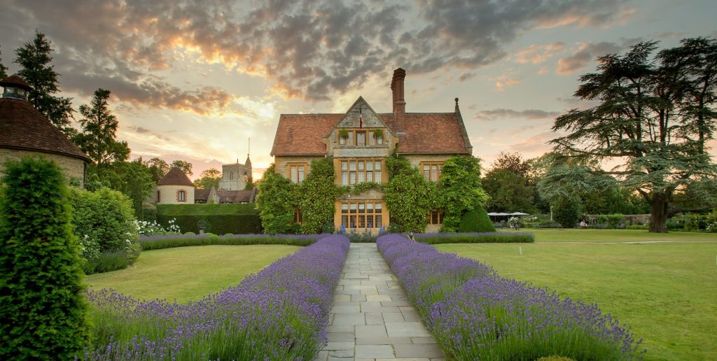 Le-manoir-Hotel-Belmond-Dreams-of-Luxury