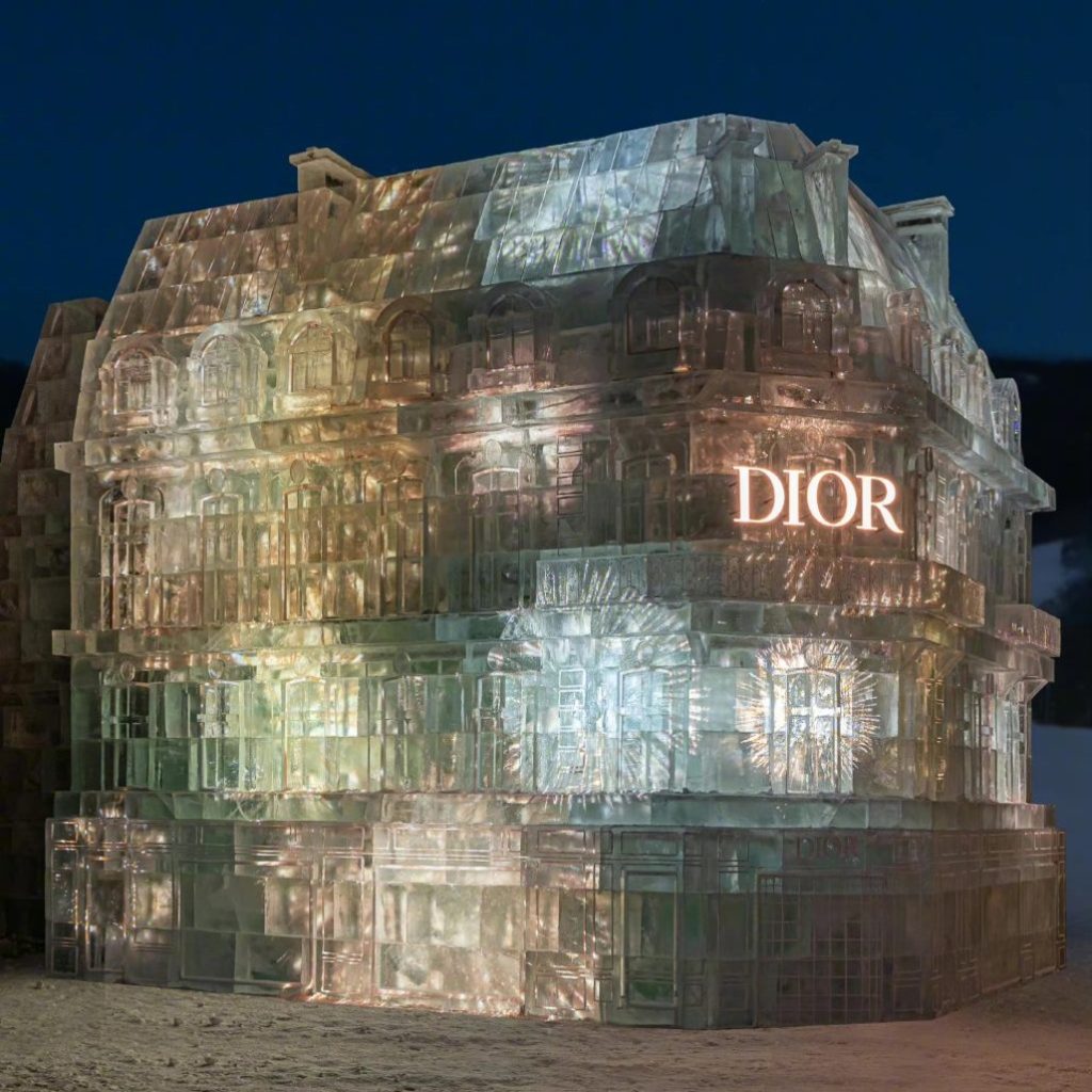 Tienda-Dior-hielo-noche-Dreams-of-Luxury