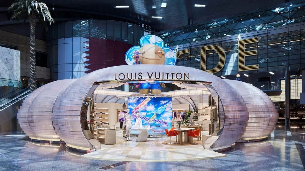 Boutique-Louis-Vuitton-Doha-Airport-Dreams-of-Luxury