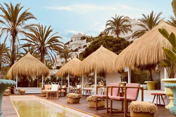 Beach-Club-Marbella-Dreams-of-Luxury