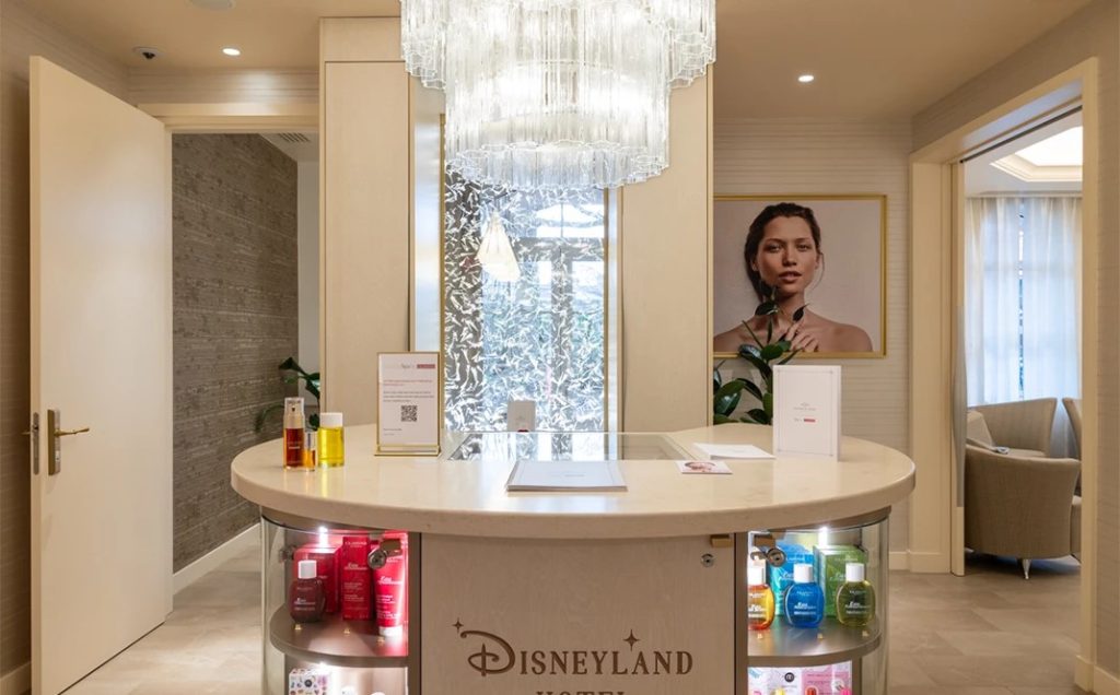 Spa-Clarins-Disneyland-Paris-Dreams-of-Luxury