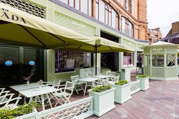 Terraza-Prada-caffee-Londres-Dreams-of-Luxury