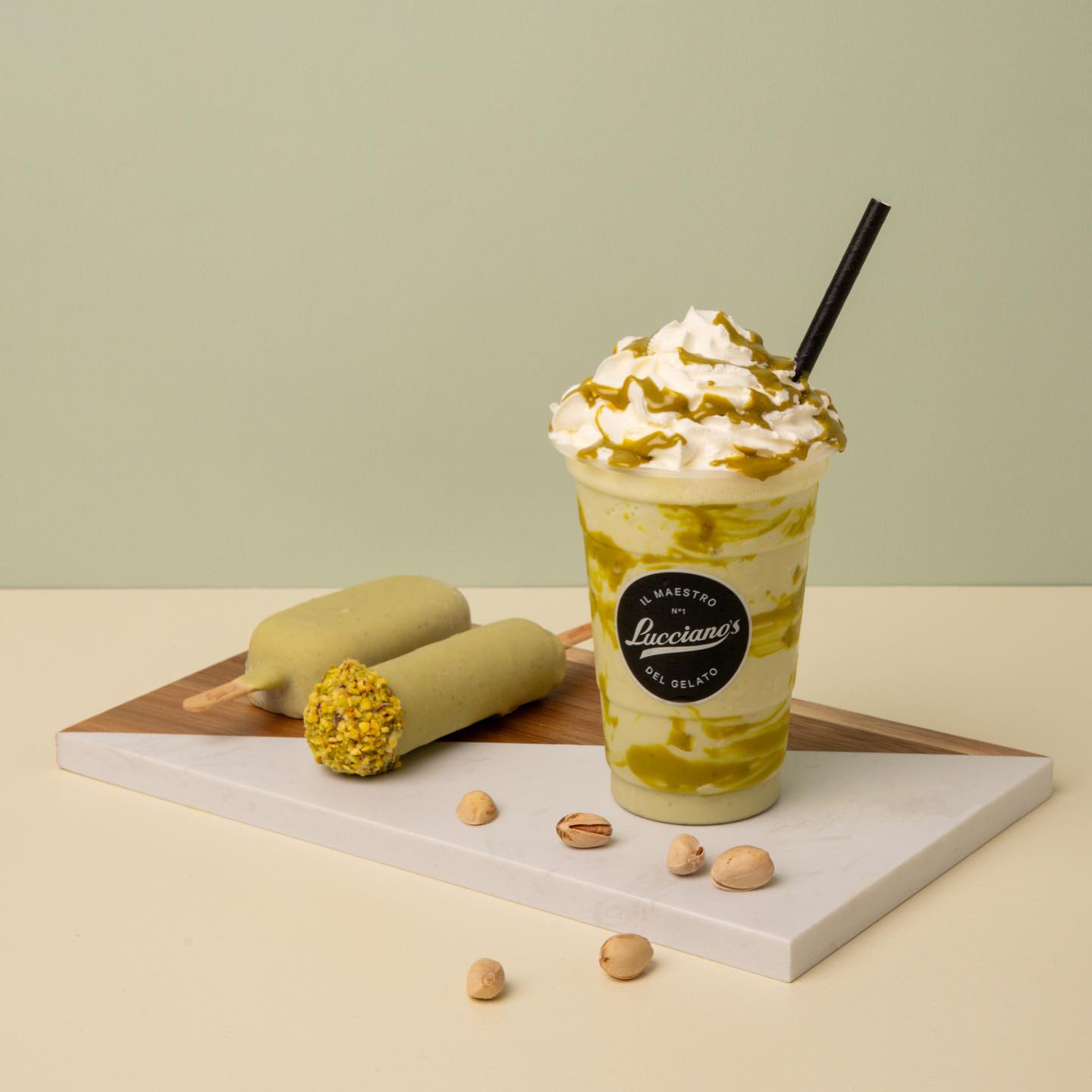 Lucciano's-helado-pistacho-Dreams-of-Luxury