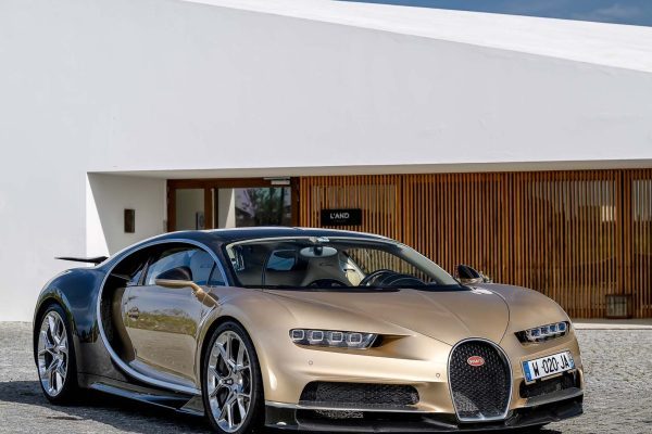 Bugatti-Chiron-beige-Dreams-of-Luxury