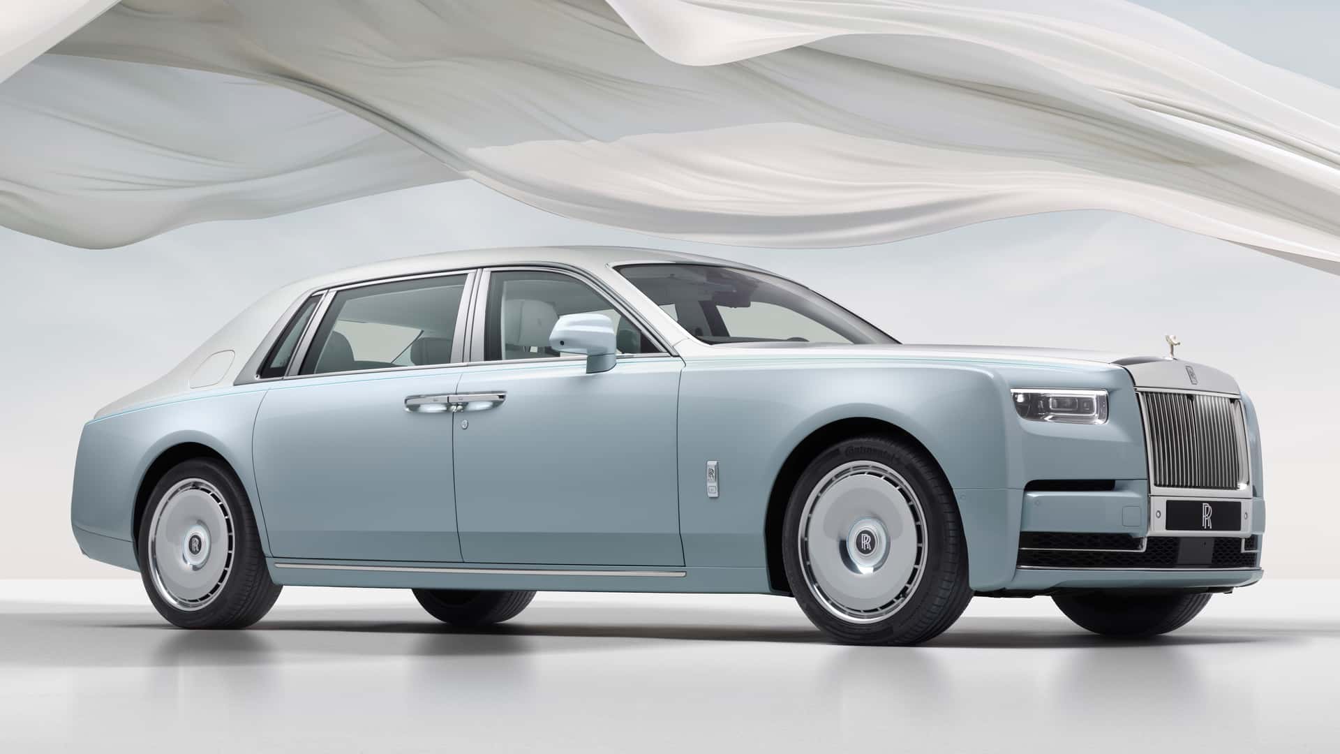 Rolls-Royce-Phantom-Dreams-of-Luxury