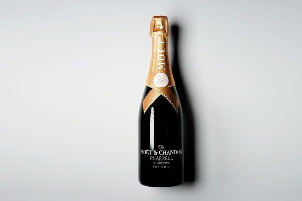 Moët-and-Chandom-colaboración-con-Pharrel-Williams-Dreams-of-Luxury